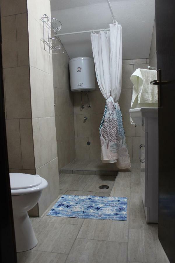 Apartments Anicic Coric Omišalj Zewnętrze zdjęcie