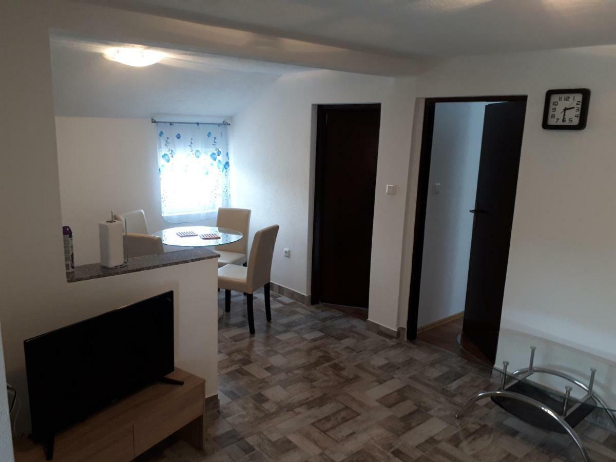 Apartments Anicic Coric Omišalj Zewnętrze zdjęcie